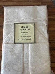 Baby Towels, Including 2 Towels A Cuddle Rove And Face Flannels - Picture 1 of 2