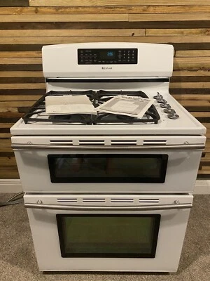 Jenn Air Blanco Doble Combustible Independiente Pizza Doble Horno Gas Cocina de Convección Foto 1 de 4