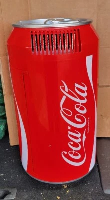 REFRIGERADOR TERMOELÉCTRICO COCA COLA MINI LATA KOOLATRON  Foto 1 de 4