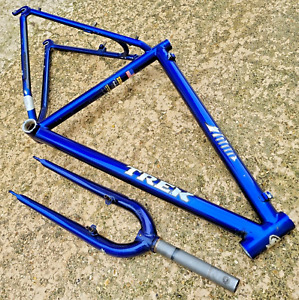 Cadre de vélo de montagne Trek 7000 et fourche programme Easton 7000 aluminium bleu
