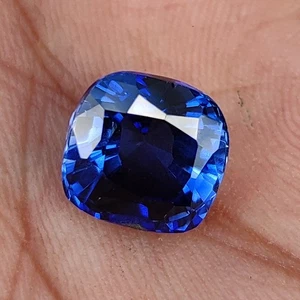 Natürlicher 7,50 ct Kissenform zertifizierter blauer Saphir loser Edelstein - Bild 1 von 3