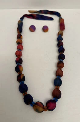 Handmade Scarf Necklace Scarf Jewelry Boho Fashionable & Silk Earrings SET - Imagem 1 de 4