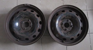 Cerchio ferro 15" 6,5Jx15 H2 ET43, 4 fori, foro 58, PCD 98, nero (Fiat Stilo) - Foto 1 di 8