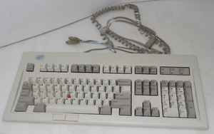 IBM 92G7461 MODEL M M13 PS/2 TRACKPOINT II CLICKY BUCKLING SPRING KEYBOARD 1997 - Picture 1 of 12
