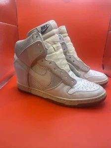 Talla 8.5 - Nike Dunk Sky High Estampado Cocodrilo Blanco - Imagen 1 de 5