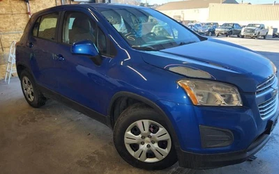 CHEVROLET TRAX 2015-2022 RESERVATÓRIO DE LAVADORA 1745505 - Imagem 1 de 4