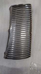 UNKNOWN DIECAST GRILL HALF LOOKS LIKE 1940 Ford Deluxe Car CHROME Grille TRUCK ? - Picture 1 of 17