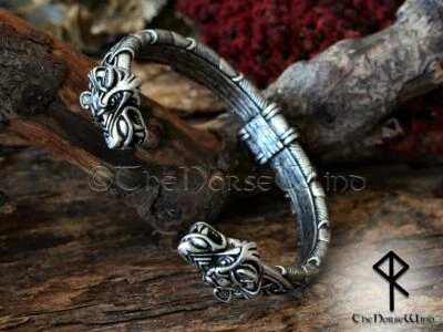 Brazalete Vikingo Fenrir Cabezas de Lobo Torque con Nudos Celtas Plata Brazalete Nórdico Foto 1 de 4