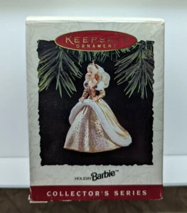 1994 Hallmark Holliday BARBIE Collector's Series #2 Keepsake Ornament - Picture 1 of 3