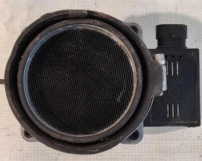 Medidor de flujo de aire Chevy Monte Carlo 1999 usado OEM Foto 1 de 4