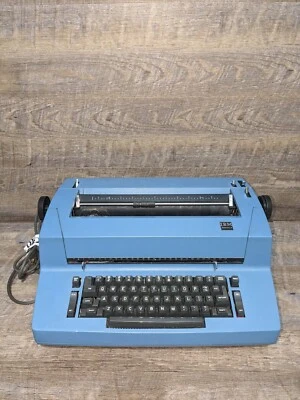 Parts Only IBM Correcting Selectric II Typewriter Blue Repair Needed  VTG - Image 1 of 4
