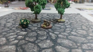 Steamforged Games Dungeons and Doggies Pomeranian Monk Vol2 Painted - Bild 1 von 4