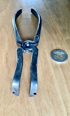 outils anciens, belle pince de métier pour désertir... - Photo 1/4