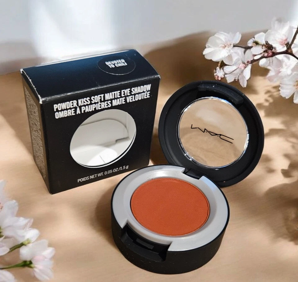 MAC Powder Kiss Soft Matte Eye Shadow DEVOTED TO CHILI Rusty Brown Boxed