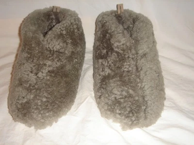 Shepherd Of Sweden Ulla Sheepskin Shearling Slippers Womens US 10.5 / EU 41 - Image 1 of 4