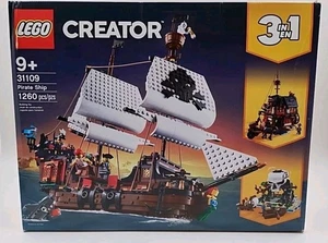 LEGO Creator 3-in-1 Piratenschiff 31109 Set (1260 Teile) komplett verpackt | Schiff Totenkopf - Bild 1 von 3