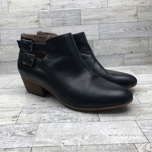 Clarks Double Buckle Heeled Ankle Boots Womens Size 9.5M Black Leather Zipper - Picture 1 of 9