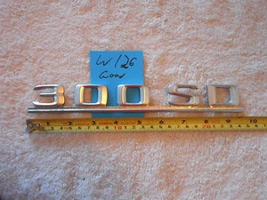 Mercedes Benz W126 300 SD OEM 300SD Trunk Emblem  good diesel - Imagen 1 de 8