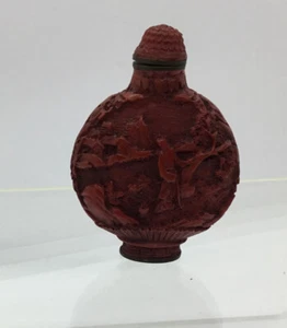 Vintage Chinese Hand Carved Cinnabar Style Snuff Bottle Red - Picture 1 of 6
