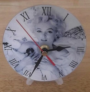 Marilyn Monroe Dvd personalised gift idea, Shabby chic style novelty Desk clock - Picture 1 of 3