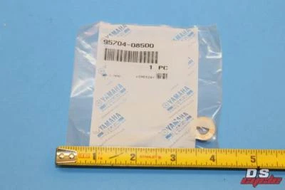 НОВЫЙ ИЗ СТАРЫХ ЗАПАСОВ YAMAHA WARSOR FZR600 ФЛАНЖЕВАЯ ГАЙКА КОЛ-ВО 2 ДЕТАЛИ NO 95704-08500-00 - Изображение 1 из 4