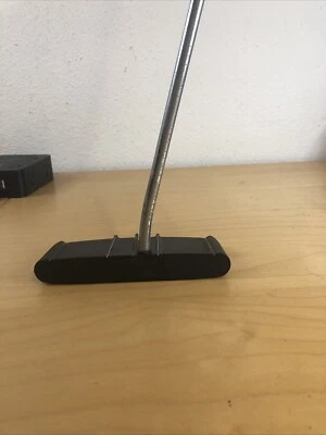 Roger Evans Stand-Up Alignment Putter 35" Right Hand Hood Shape - Image 1 of 4