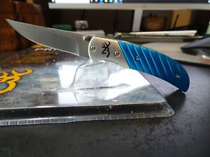 POCKET KNIFE BROWNING 3 1/4" PRISM ll TEAL 440A S.S CLIP POINT BLADE ALUM HANDLE