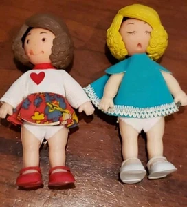 Rare Vintage 1973 Uneeda Three Face Dolls pair 4" wearing orig clothes and shoes - Picture 1 of 9