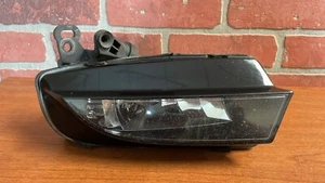 2012-2015 Audi A5 Left Fog Light 8T0941699F - Picture 1 of 10