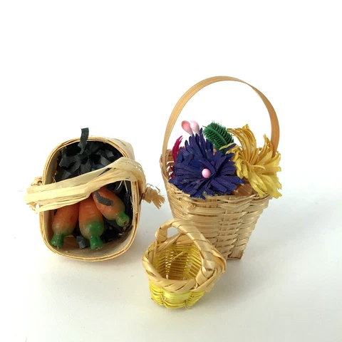 Vintage Miniature Easter Spring Wicker Baskets Dark Brown Ornaments W/ Ribbon Cover
