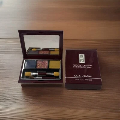 Charles of the Ritz Perfect Finish EyeColor Trio 17 Shining nights - Image 1 of 2