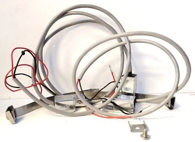 Sensor de posición del cilindro Bimba MRS-1.5-B-09 230 V AC 1.5 A con herrajes Foto 1 de 4