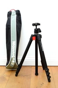 Manfrotto 725B Digi Black Tripod w/Quick Release Ballhead Brand Carry Bag - Picture 1 of 7