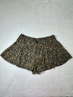 Free People Floral Preppy Black Yellow Sunflower Shorts Women's Size 10 - Image 1 of 4