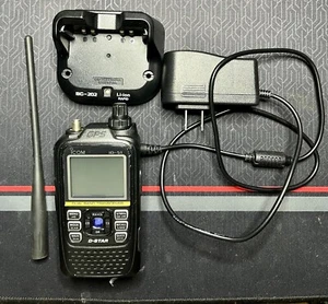 Icom ID-51A PLUS2 VHF/UHF HT z D-Star - Zdjęcie 1 z 2