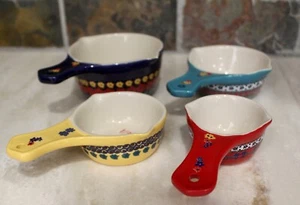 Nesting Measuring Cups 1 cup 1/2 cup 1/3cup & 1/4 cup Ceramic Flower Design - Picture 1 of 9