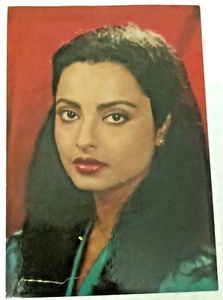 INDIA RARA FOTO POSTAL ACTRIZ REKHA ORIGINAL BOLLYWOOD - Imagen 1 de 2