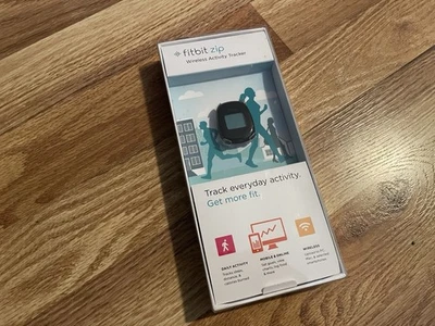 SEALED FITBIT ZIP WIRELESS ACTIVITY TRACKER FB301C - BLACK - BRAND NEW! - Image 1 of 4