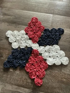 Americana Farmhouse Primitive Patriotic YoYo STAR 20”x20’Red White Blue Handmade - Picture 1 of 8
