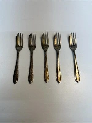 Juego de 5 tenedores de fruta vintage plateados de 5" Sheffield England Foto 1 de 4