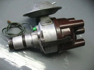 BOSCH  VW   DISTRIBUTOR  0231137001 VINTAGE  ORIGINAL GENUINE  COMPLETE GERMANY - Picture 1 of 9