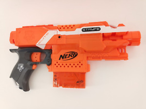 Nerf Blaster N-Strike Elite Stryfe orange - geprüft