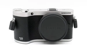 Samsung NX300 20.3MP Systemkamera, FULL HD Video, Live View, WIFI, NFC - Bild 1 von 7