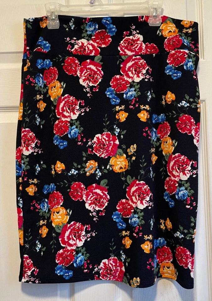 Falda LULAROE 3XL 24 Cintura 38 Largo 26 Azul Marino Multicolor Floral Foto 1 de 2