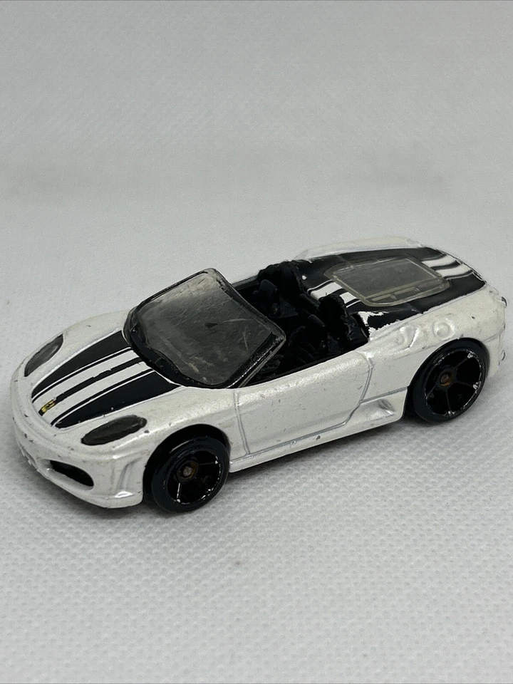 Coche de juguete Hot Wheels Ferrari F430 Spider White 2006 Dream Garage 1:64 Malasia Foto 1 de 4