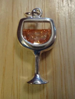 ¡Copa de vino blanco o rosa de plata de ley de 20x10 mm con dije de circonita cúbica de circonita cúbica! Foto 1 de 4