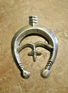 3" LARGE Vintage Navajo Sterling Silver SANDCAST NAJA Pendant - Picture 1 of 9
