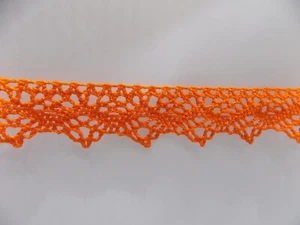 1 METRO PIZZO MERLETTO FATTO A MACCHINA IN COTONE ARANCIONE ALTEZZA 2,7 cm - Picture 1 of 1