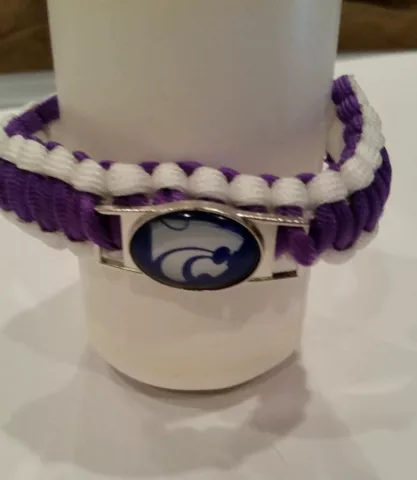 Kan.S.Twildcats NCAA Survival Paracord 7"withzinc alloy shackle adjustable logo Cover