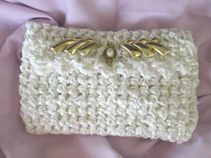 NEU HANDGEFERTIGT weiß & gold detailliert Braut Abend Handtasche/Clutch ~ abnehmbarer Riemen - Bild 1 von 10